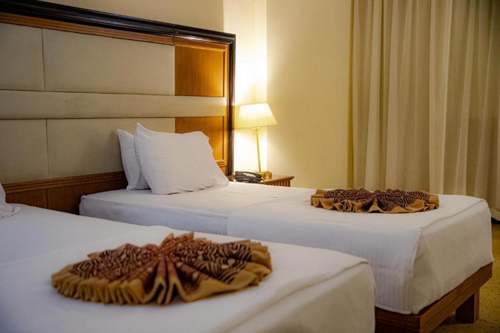 Paradise Stars Hotel